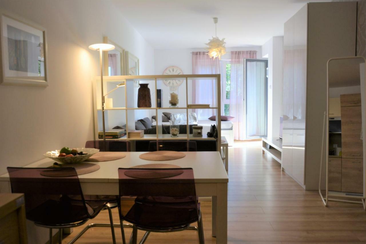 코워브제크 Apartament Solna 106 아파트 외부 사진