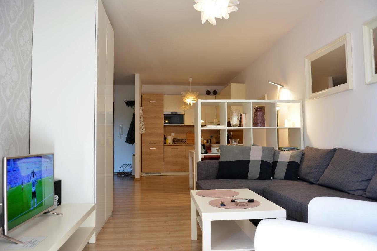 코워브제크 Apartament Solna 106 아파트 외부 사진